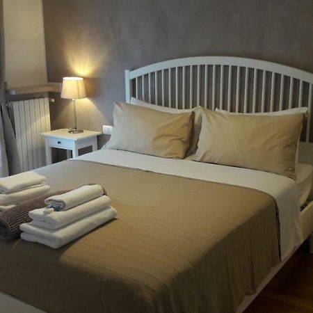 Residenza Leon Bed & Breakfast Castelnuovo del Garda Luaran gambar