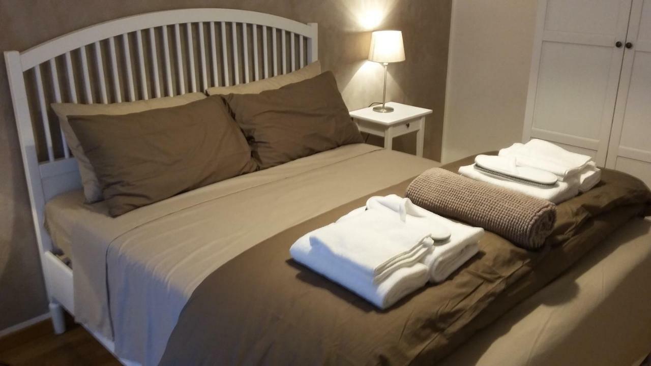 Residenza Leon Bed & Breakfast Castelnuovo del Garda Luaran gambar