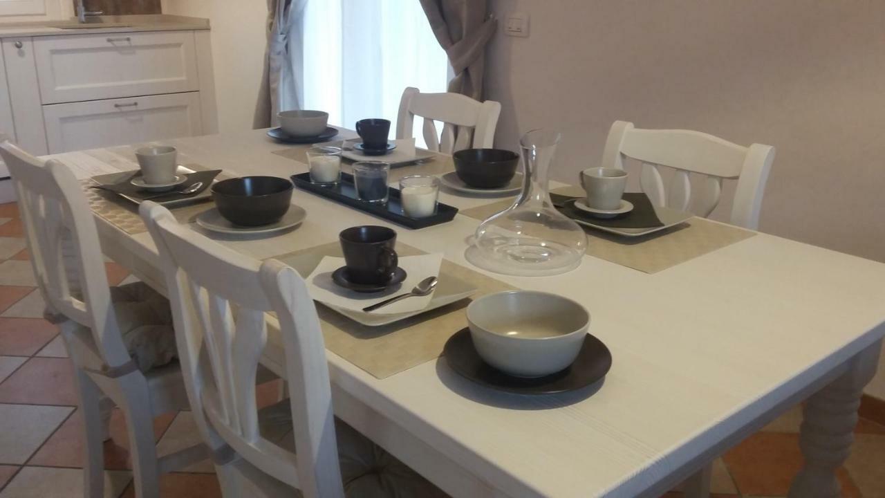 Residenza Leon Bed & Breakfast Castelnuovo del Garda Luaran gambar