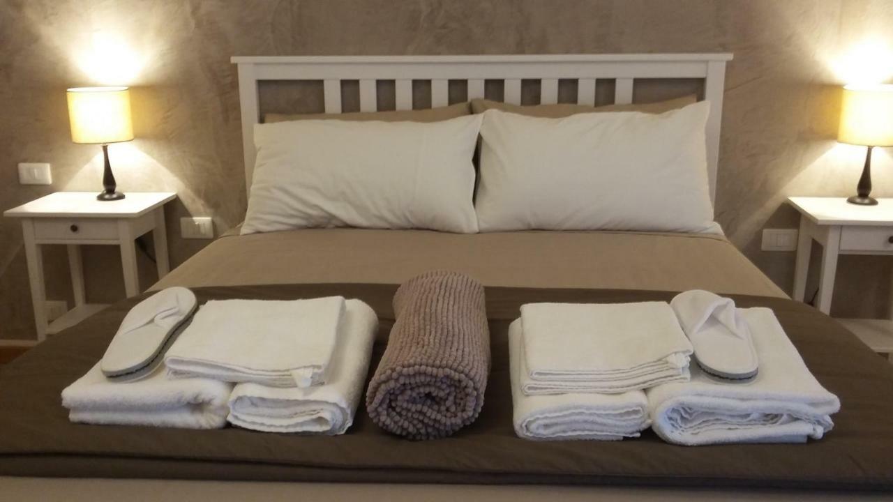Residenza Leon Bed & Breakfast Castelnuovo del Garda Luaran gambar